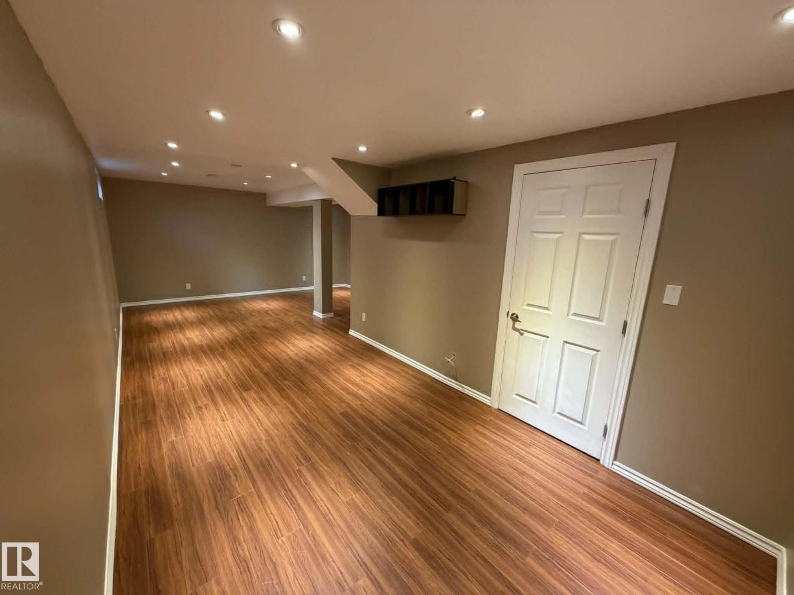 6624 178 ST NW - 16