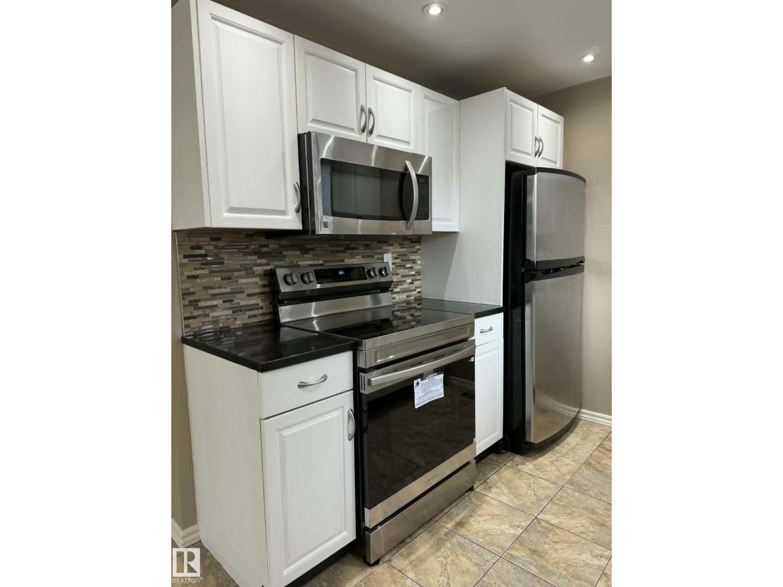 6624 178 ST NW - 2
