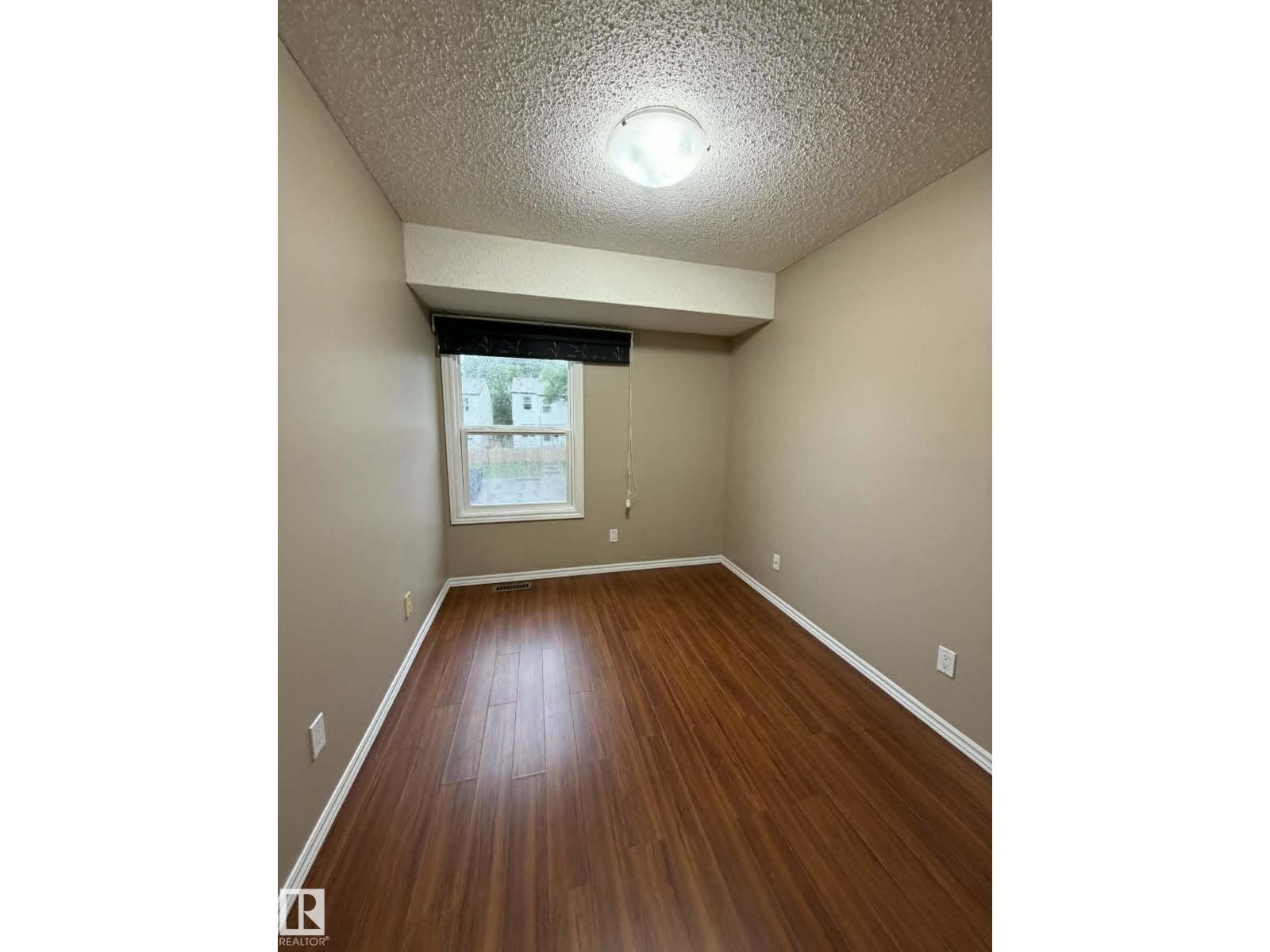 6624 178 ST NW - 24