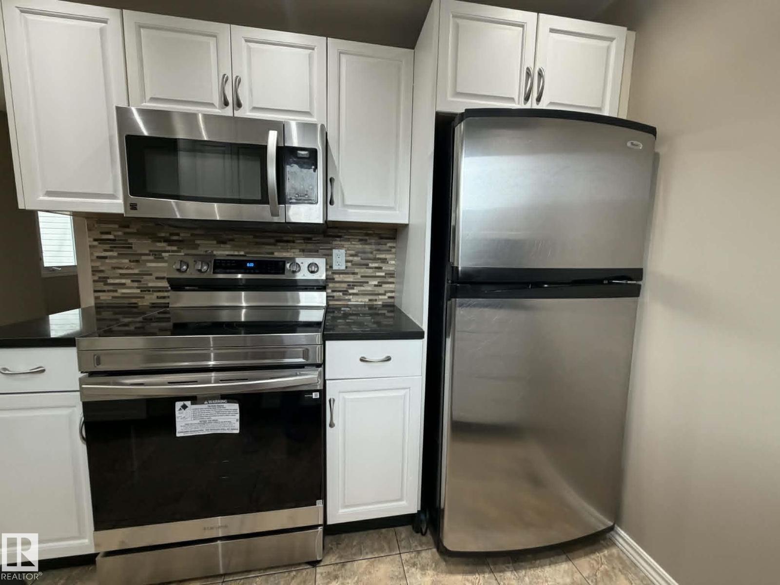6624 178 ST NW - 3