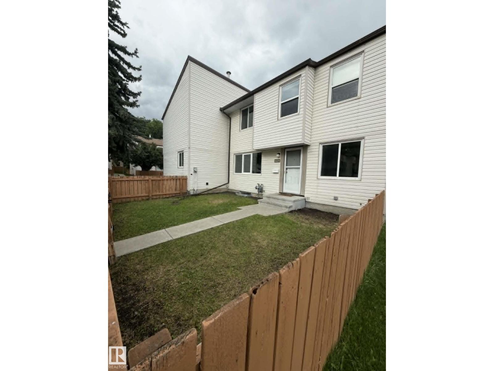 6624 178 ST NW - 32