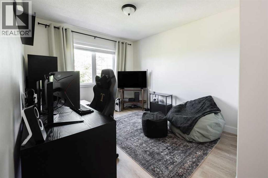 124 Woodpecker Way — photo 38