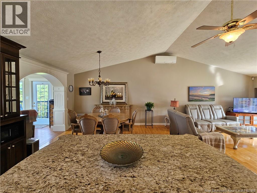 56 Wilson Crescent - 13