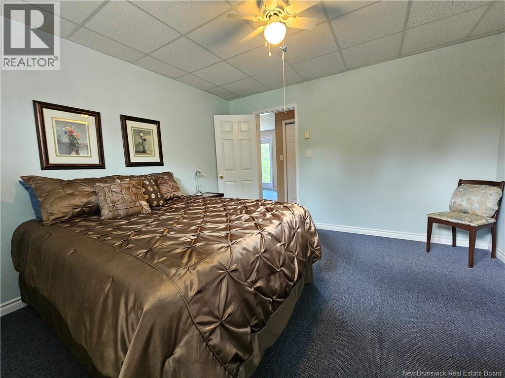56 Wilson Crescent - 42