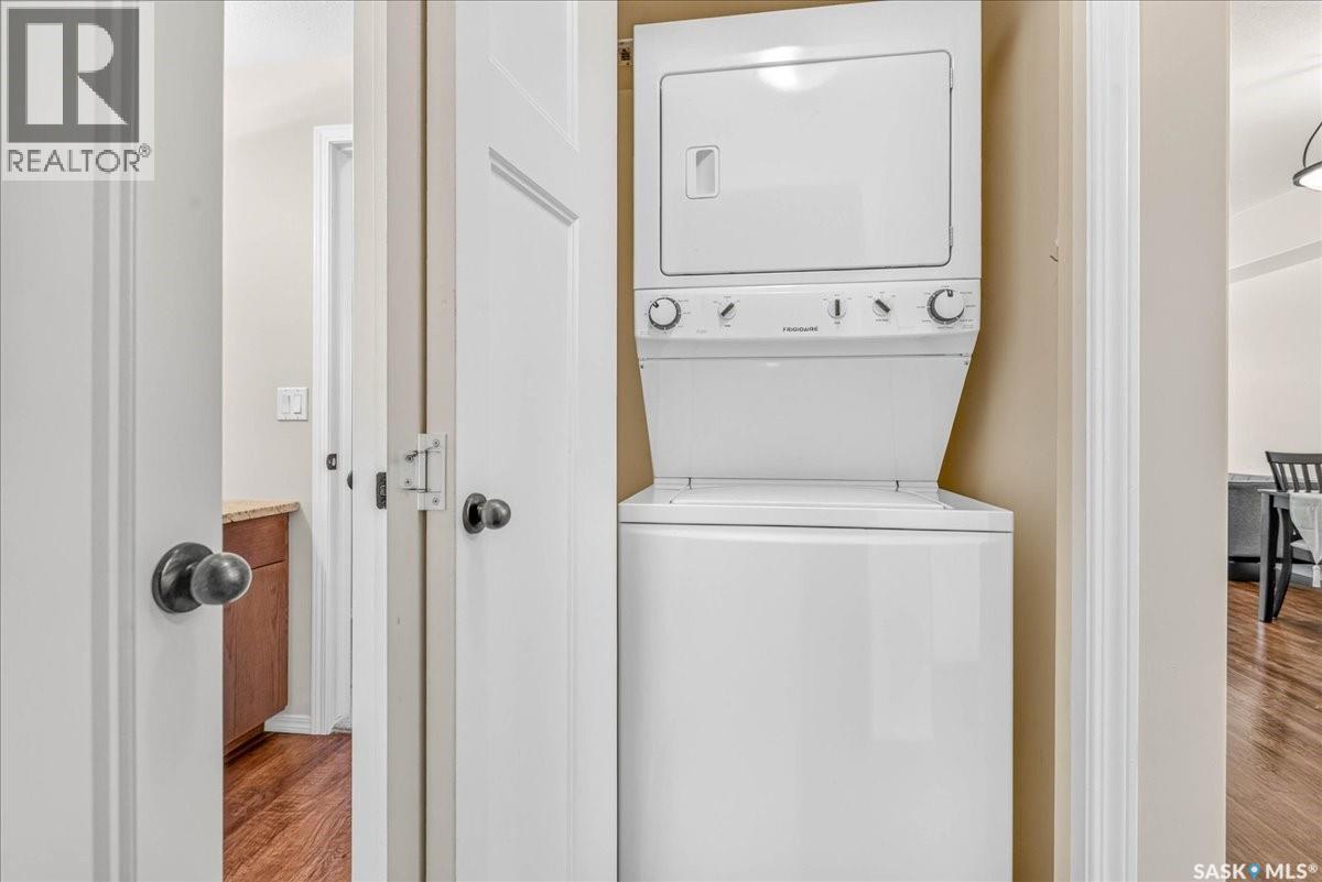 #211 1220 BLACKFOOT DRIVE - 23