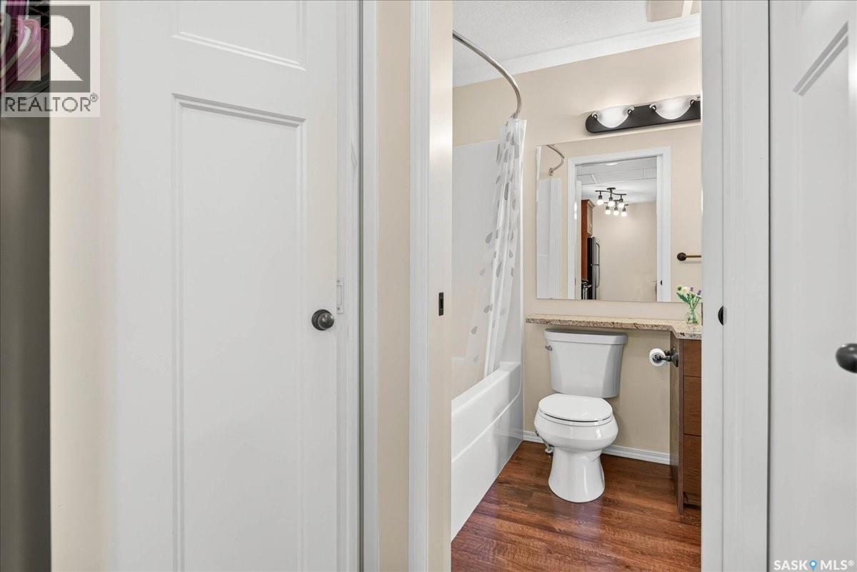 #211 1220 BLACKFOOT DRIVE - 24