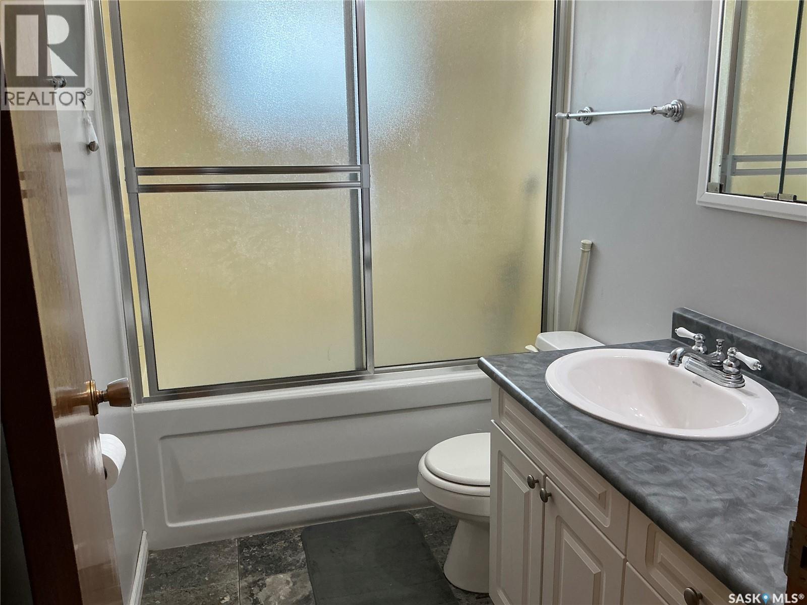 310 Vancouver AVENUE S — photo 12