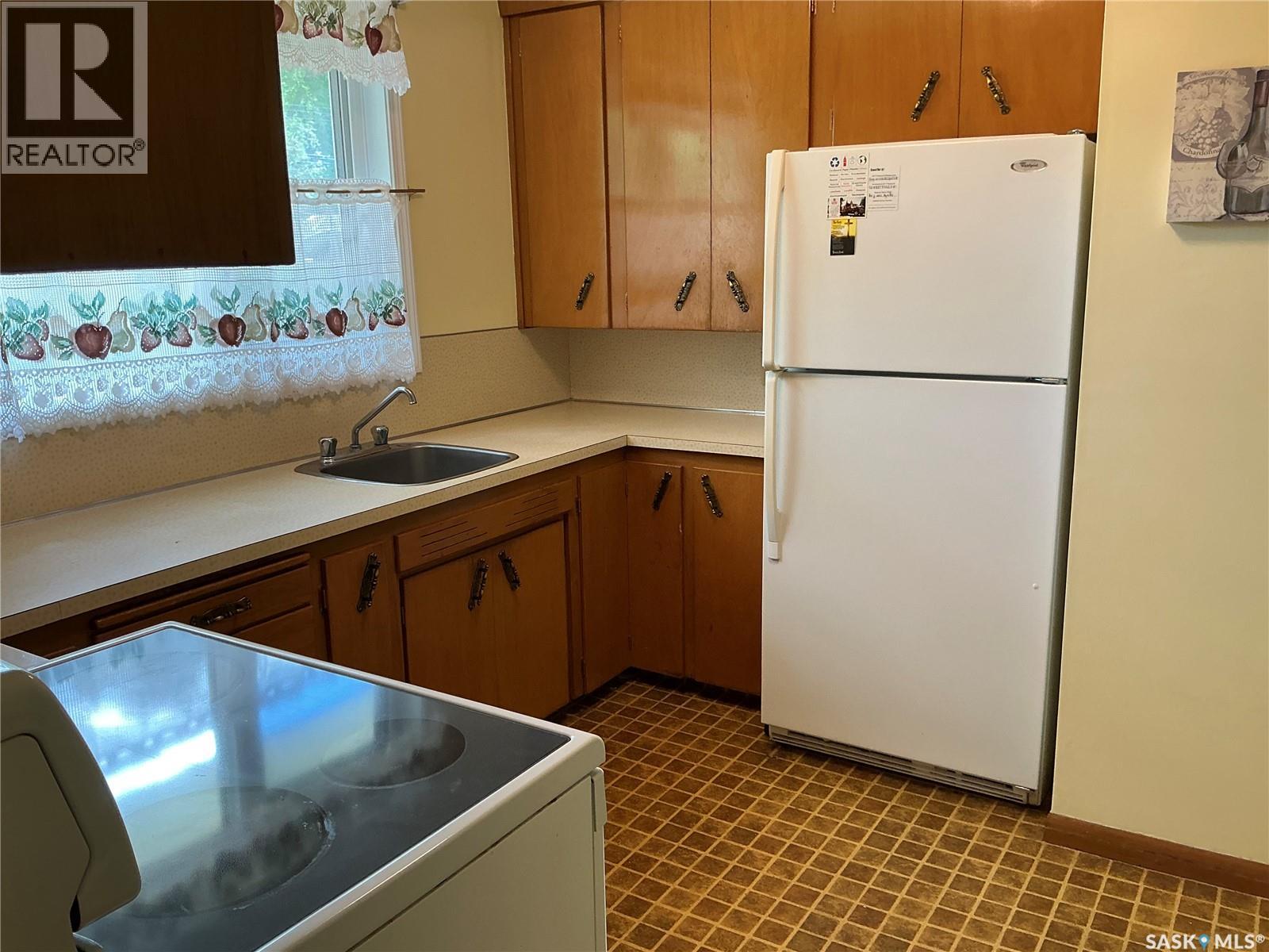 310 Vancouver AVENUE S - photo 5