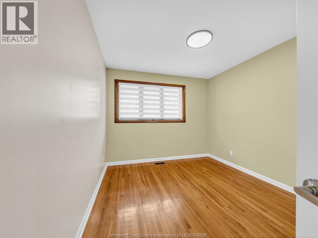 2528 Jos St Louis - 23