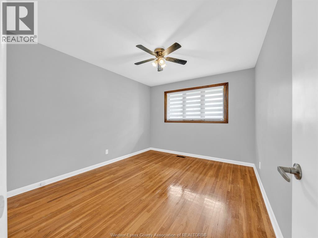 2528 Jos St Louis - 27