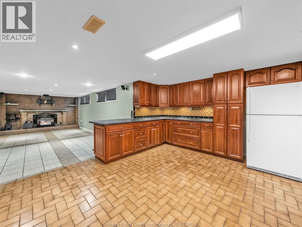 2528 Jos St Louis - 31