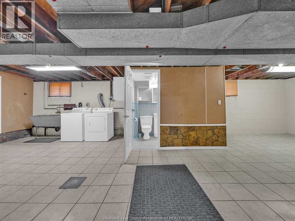 2528 Jos St Louis - 35
