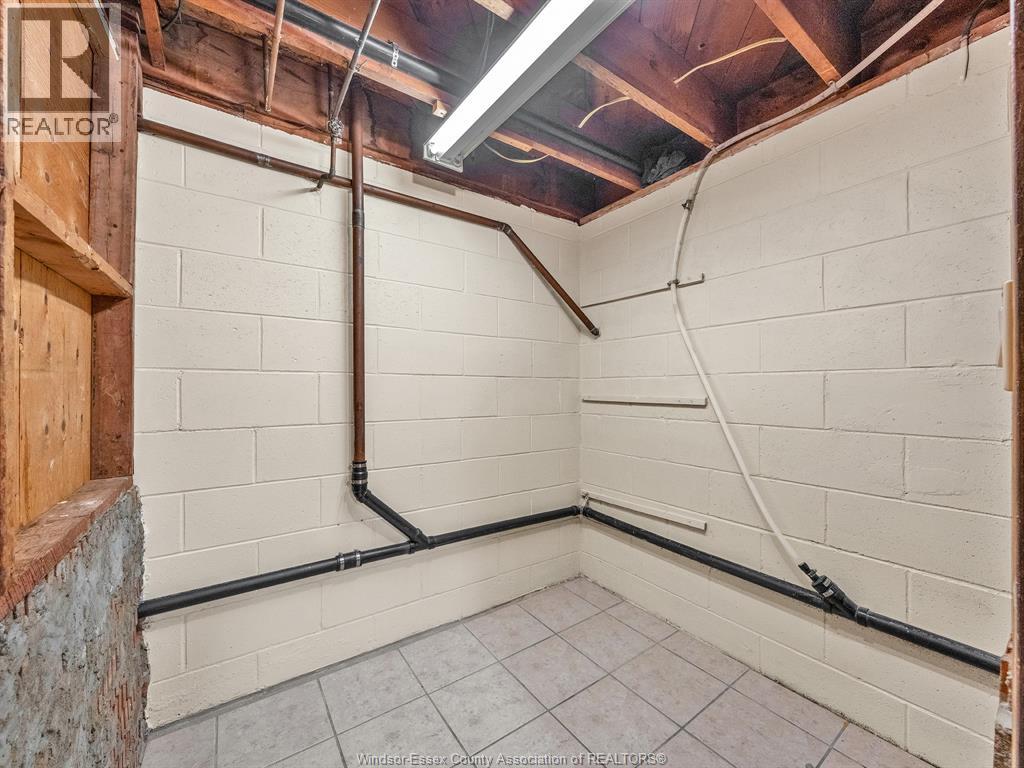 2528 Jos St Louis - 39