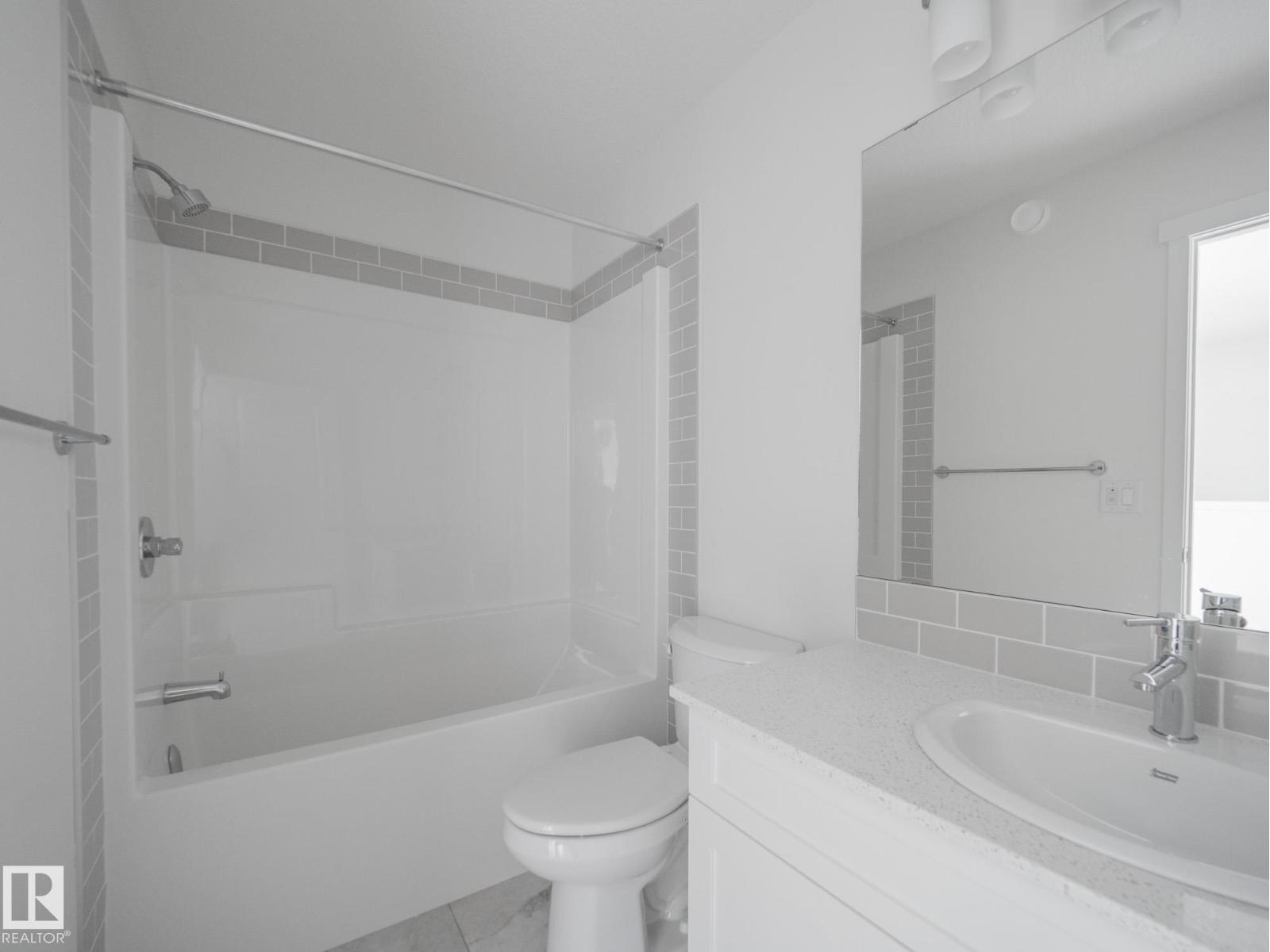 424 176 AV NE - 32