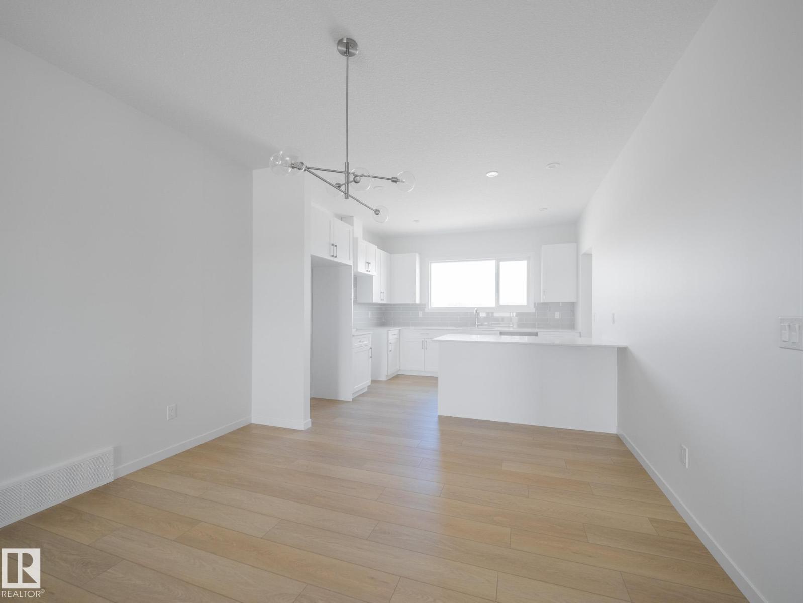 424 176 AV NE - 13
