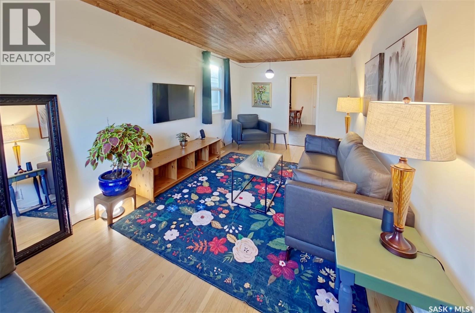 2268 Broder STREET - 2
