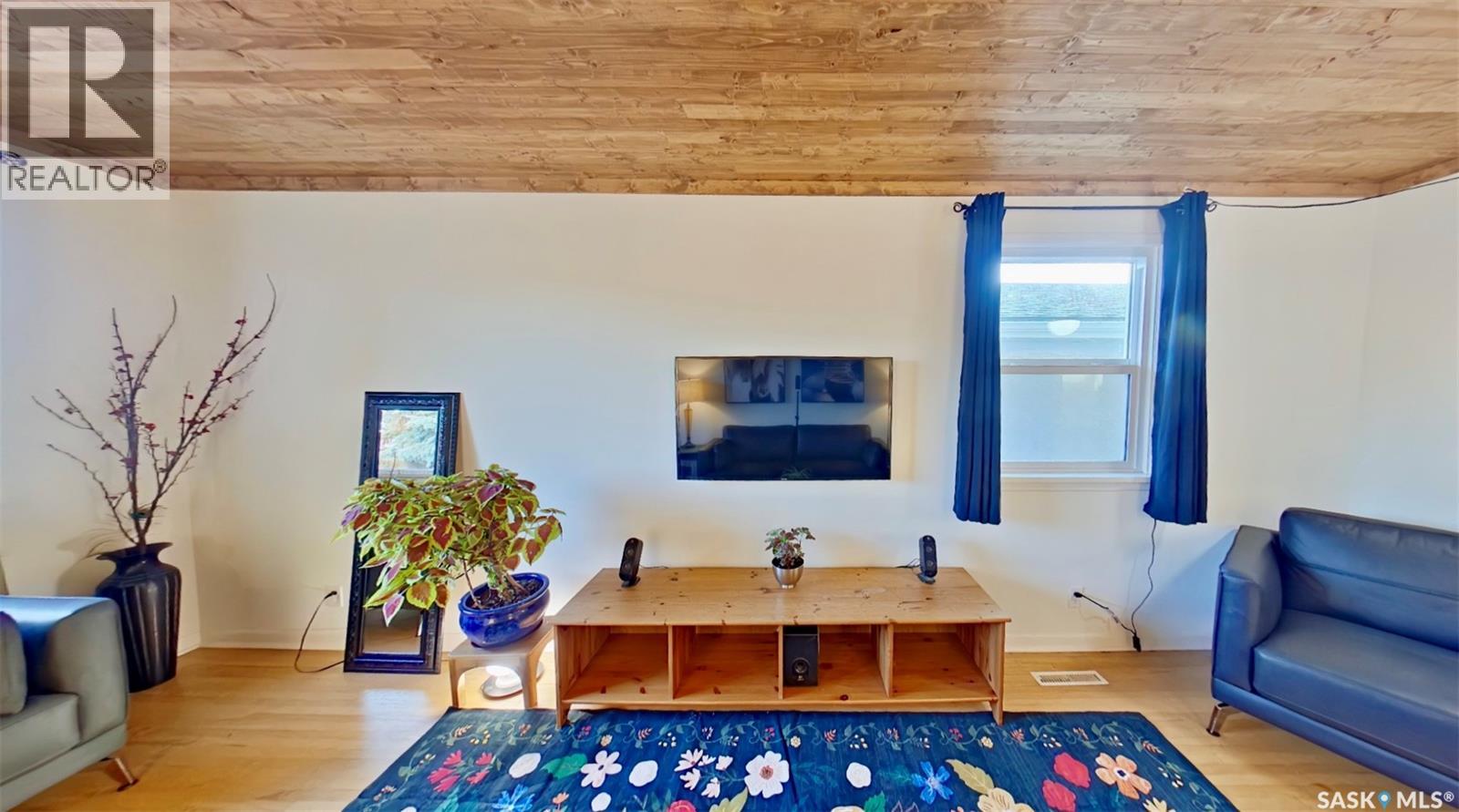 2268 Broder STREET - 6