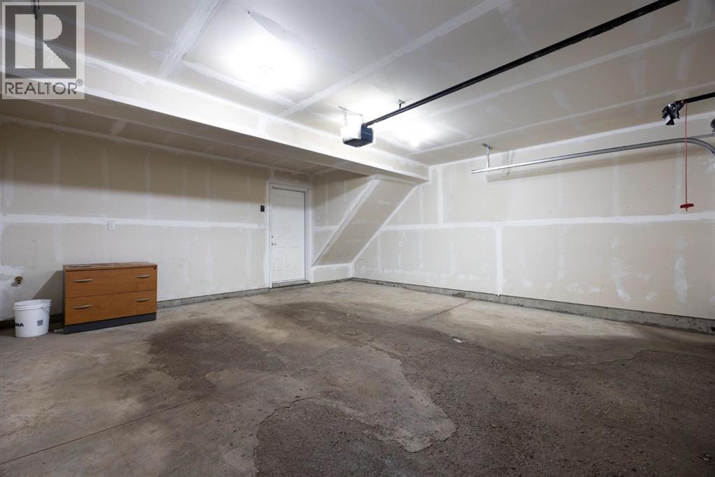 401 Athabasca Avenue, Fort McMurray