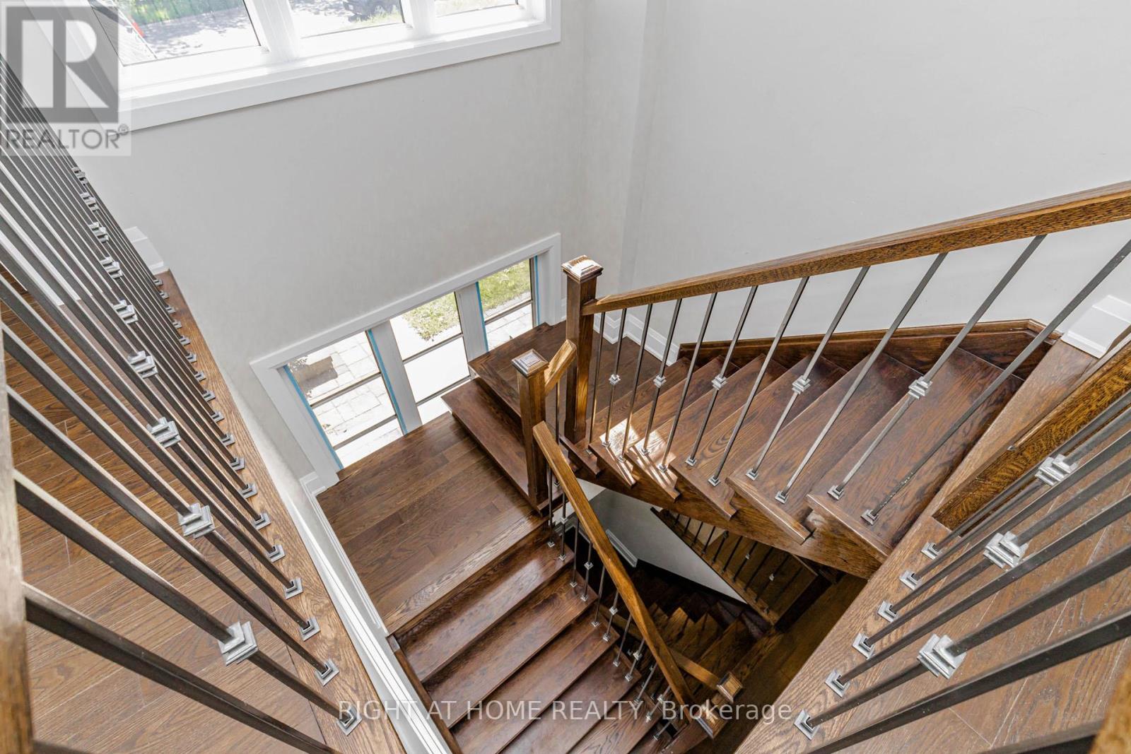 146 COLONEL DANFORTH TRAIL - 27