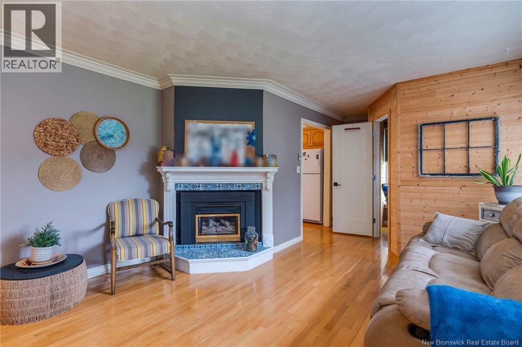 5 Broussard Street - 11