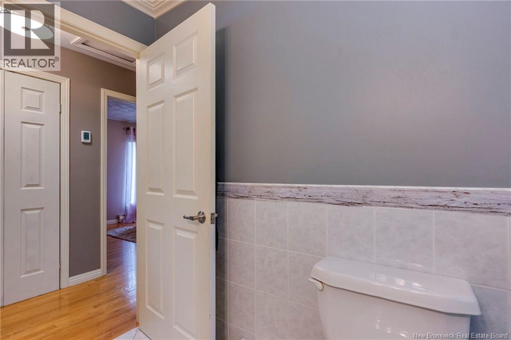 5 Broussard Street - 16