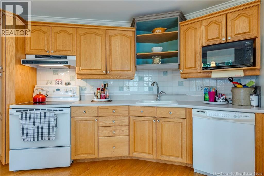 5 Broussard Street - 34