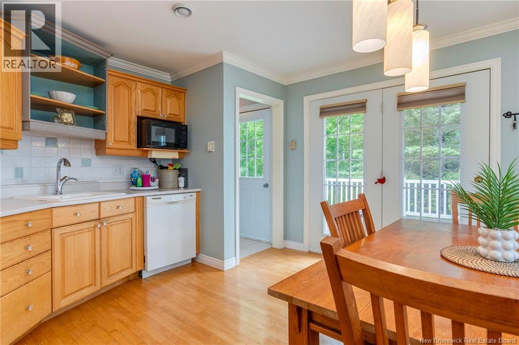 5 Broussard Street - 36