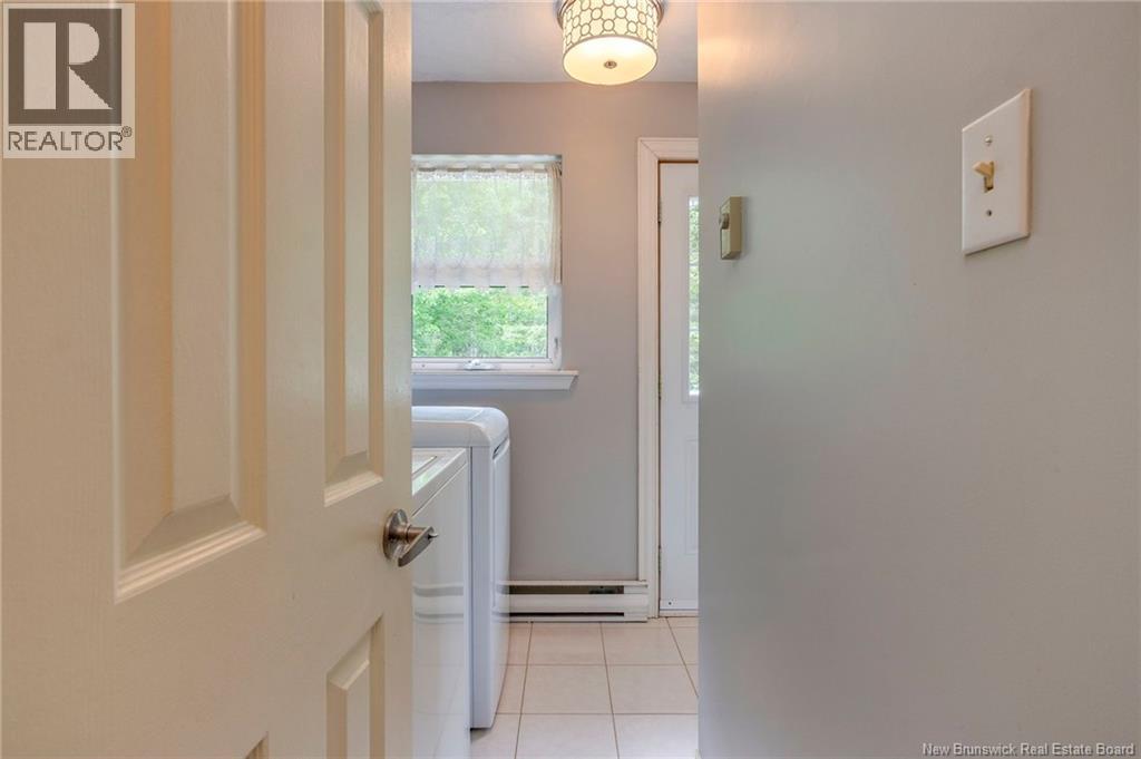5 Broussard Street - 40