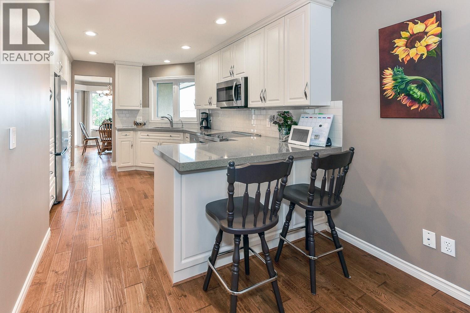 #14 4400 Gallaghers Drive E - 18