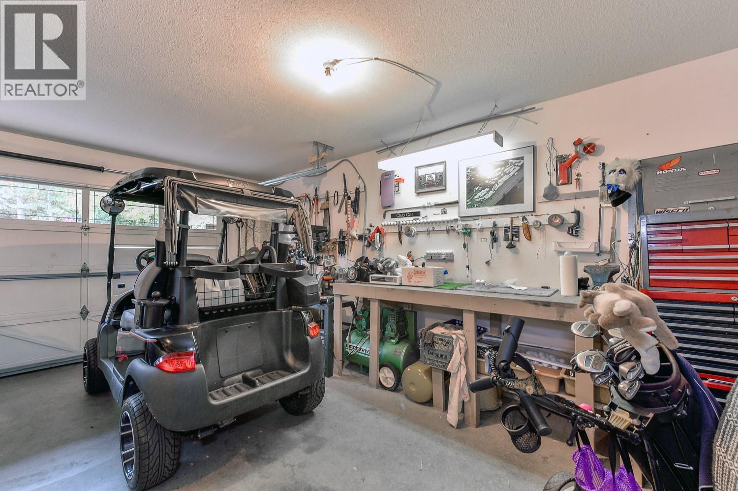 #14 4400 Gallaghers Drive E - 29