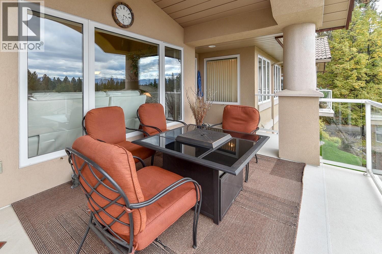 #14 4400 Gallaghers Drive E - 42