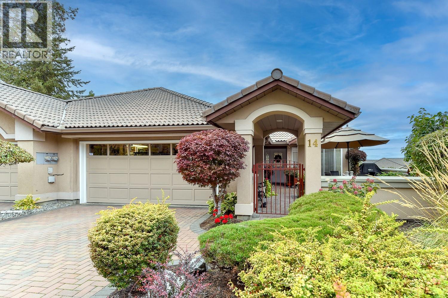 #14 4400 Gallaghers Drive E - 1