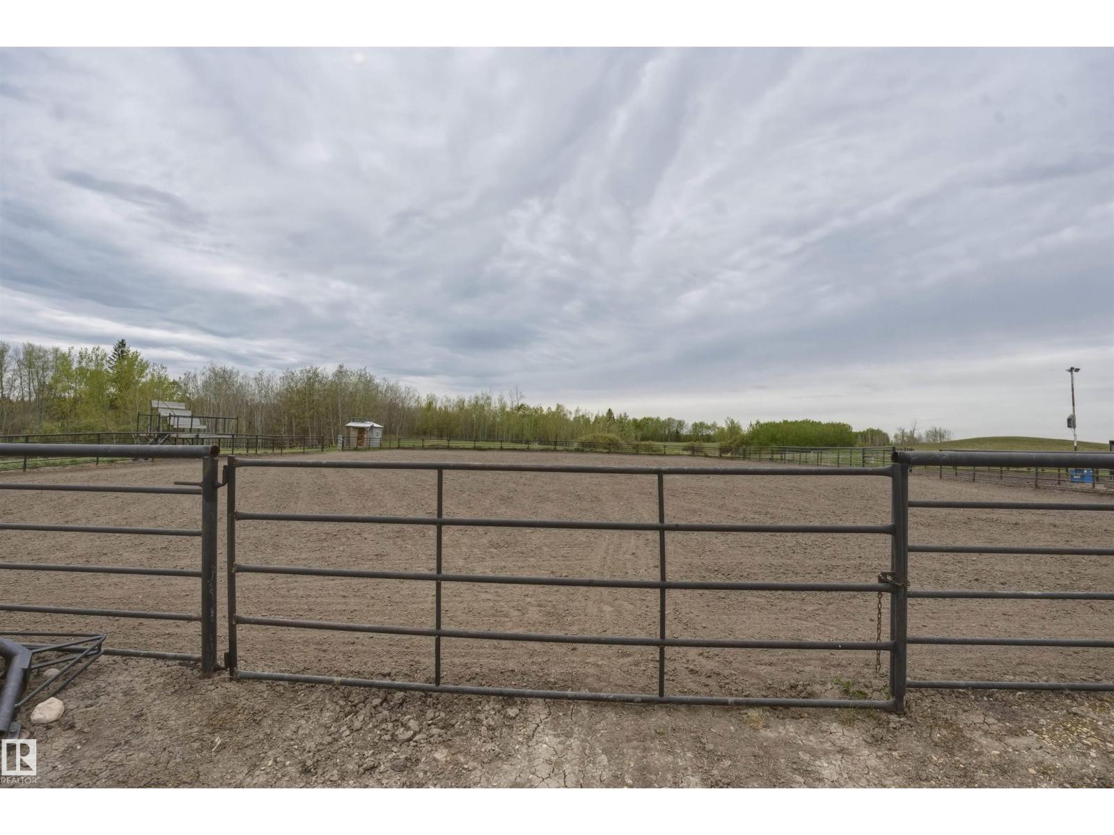 56502 RGE ROAD 33 - 31