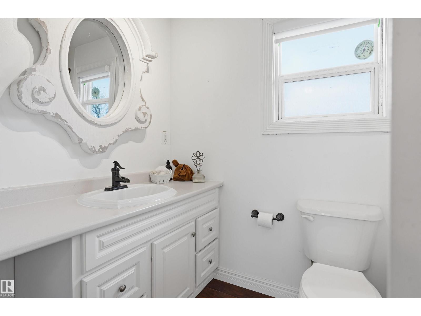 56502 RGE ROAD 33 - 12