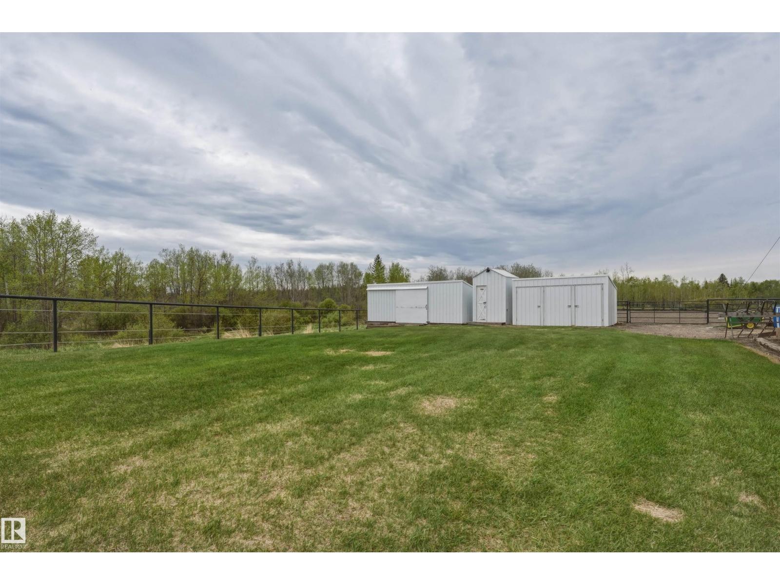56502 RGE ROAD 33 - 22