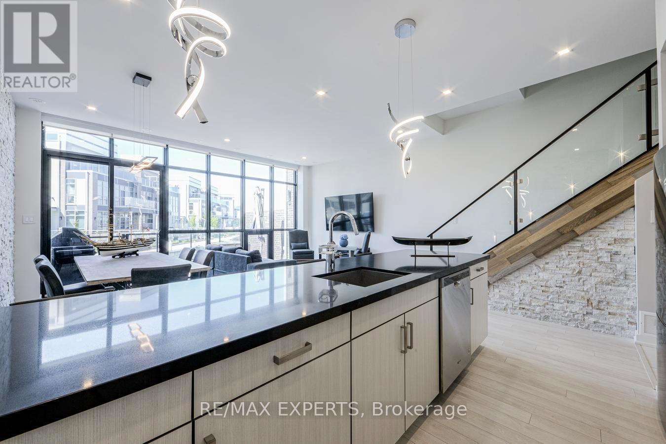 3585 RIVA AVENUE - 10
