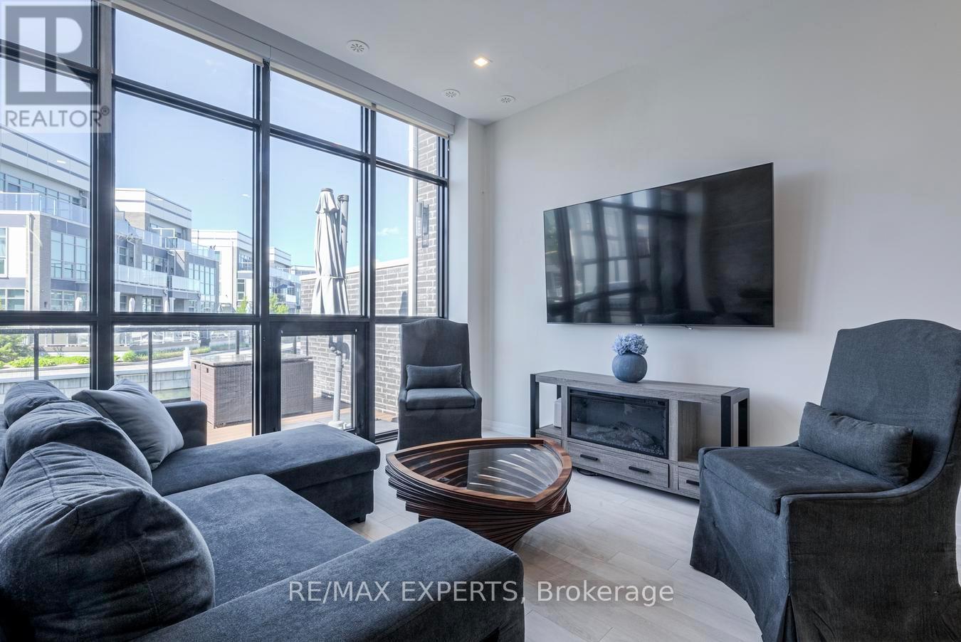 3585 RIVA AVENUE - 12