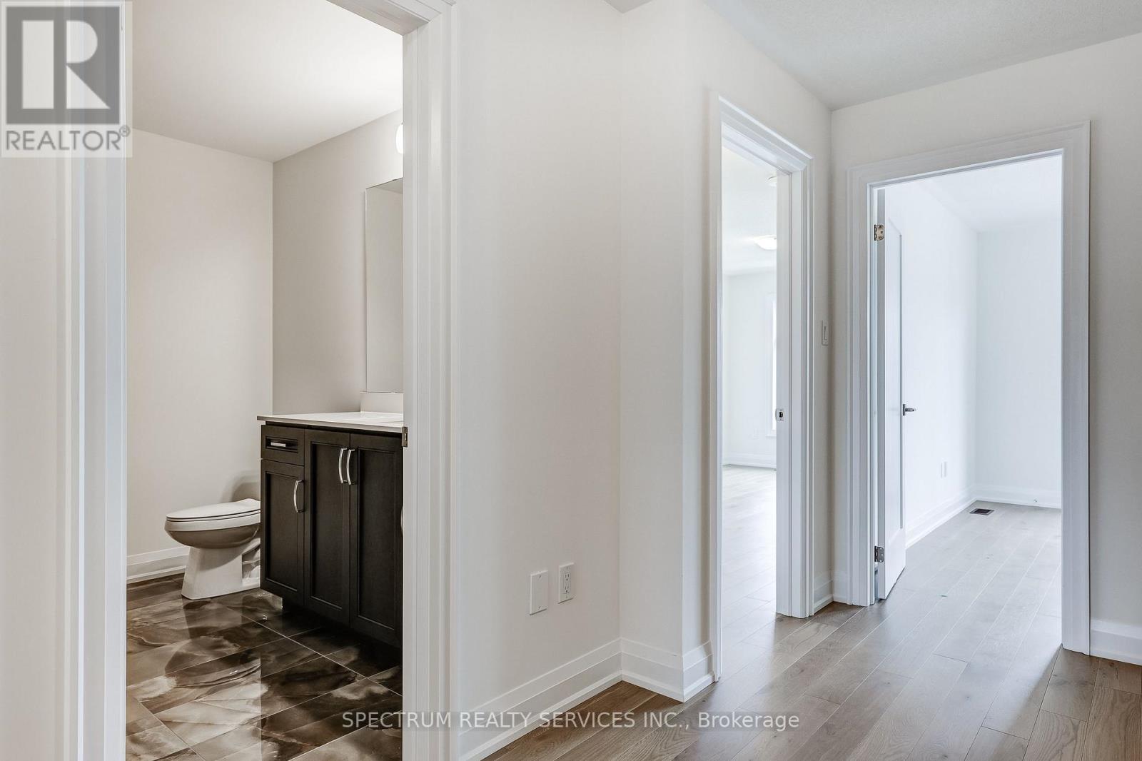 172 ADARIO CRESCENT - 23