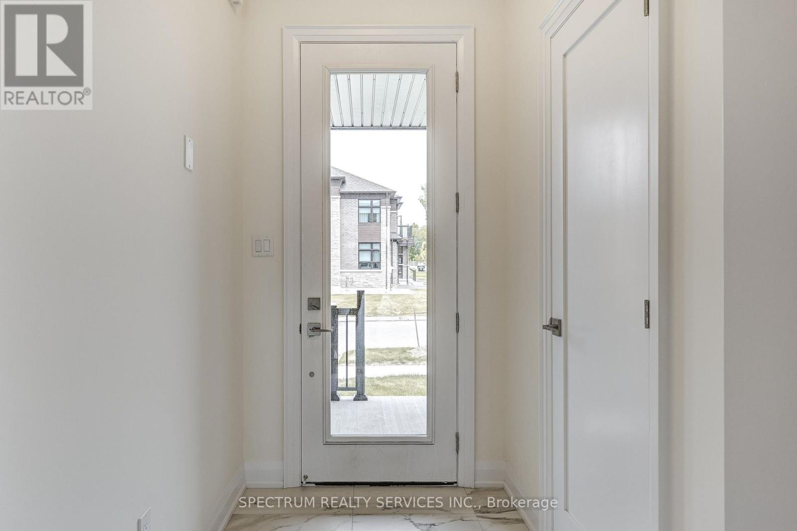172 ADARIO CRESCENT - 5