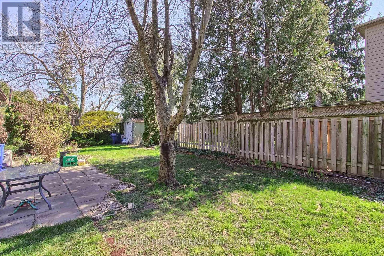 5 PENWICK CRESCENT - 23