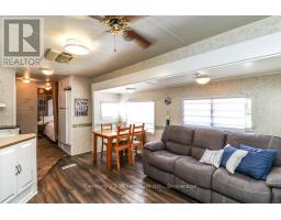 45 - 85 Theme Park Drive, Wasaga Beach, ON L9Z1X7 Photo 9