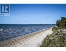45 - 85 Theme Park Drive, Wasaga Beach, ON L9Z1X7 Photo 32