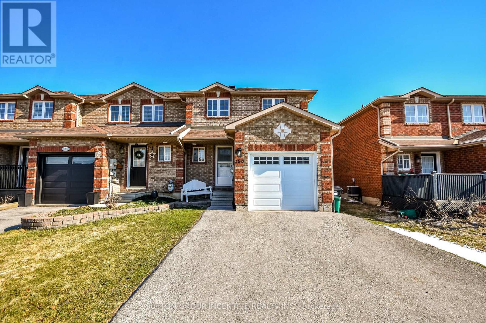 256 DUNSMORE LANE - 37