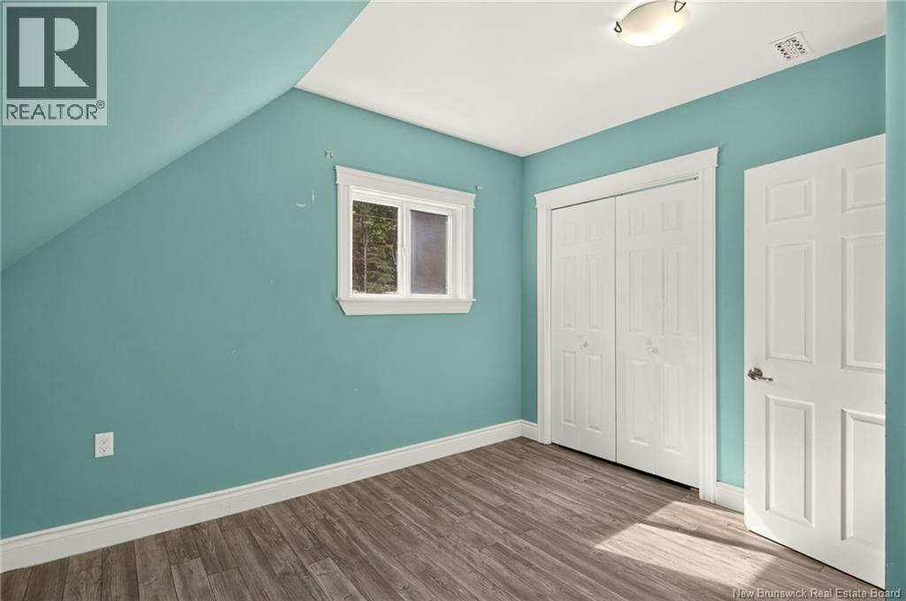 6 Crow Island Road - 28