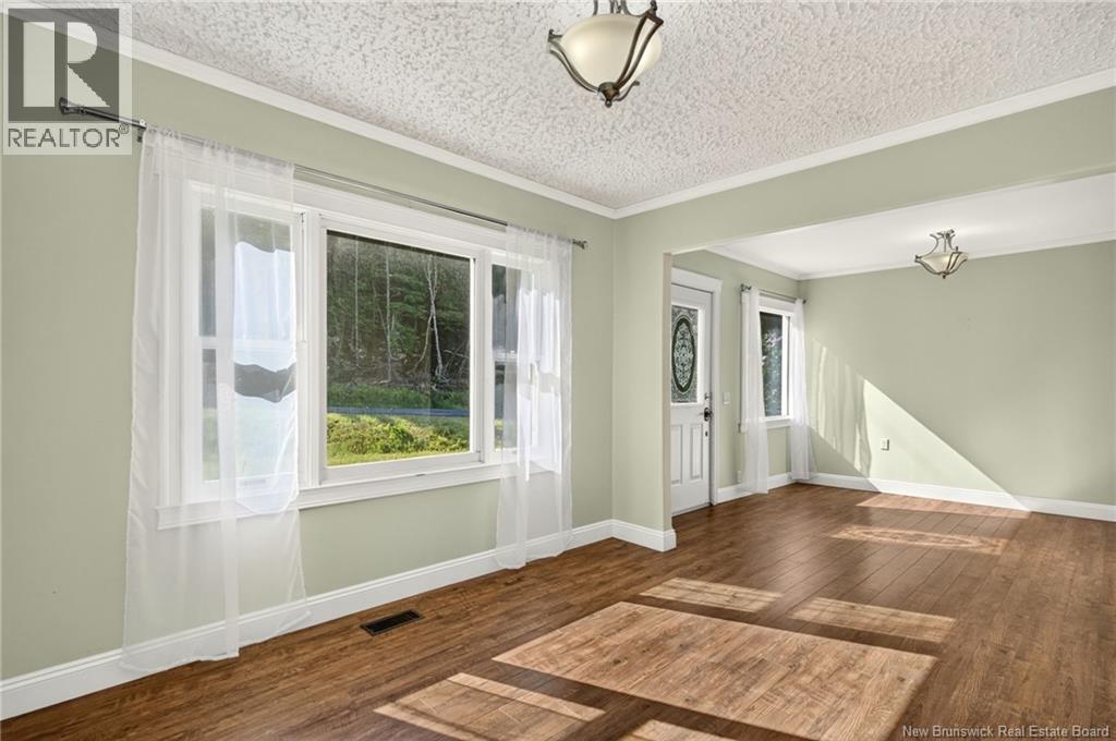 6 Crow Island Road - 17