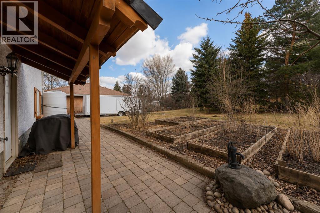 764 East Chestermere Drive - 44