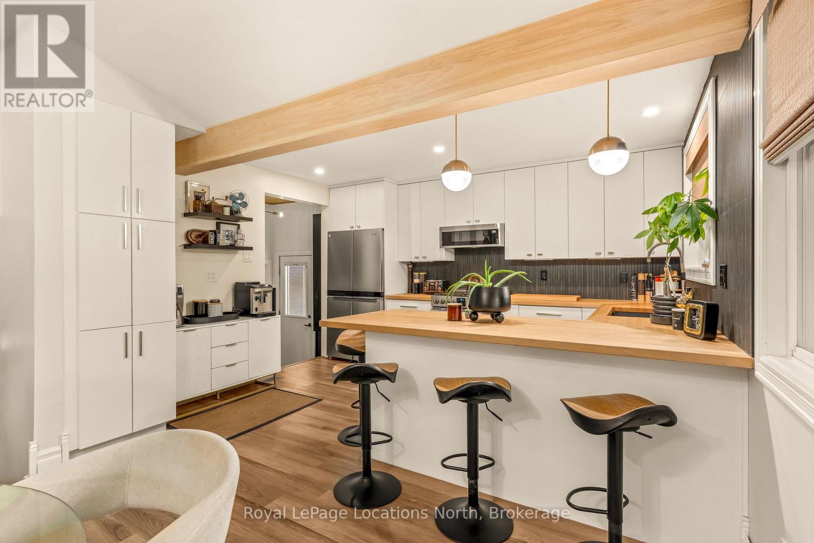 10 PARK ROAD - Image 14