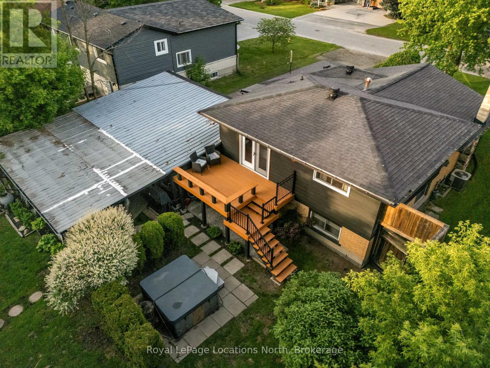 10 PARK ROAD - Image 40