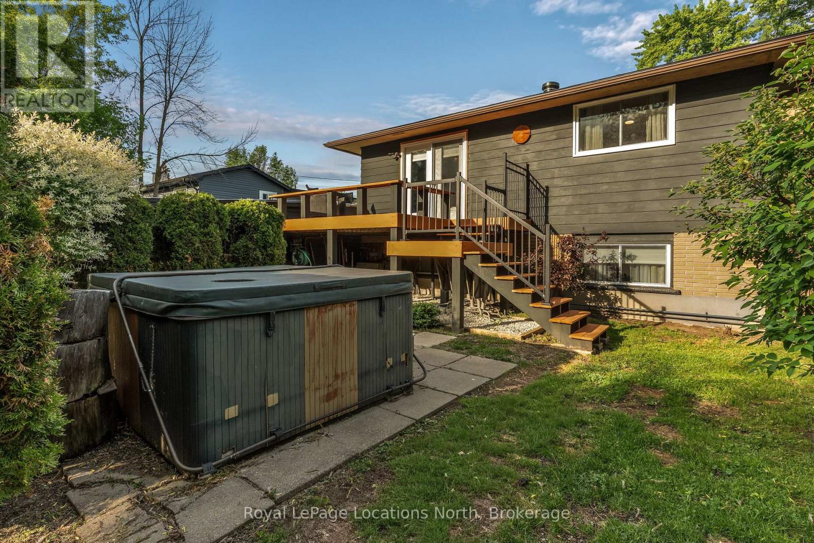10 PARK ROAD - Image 41