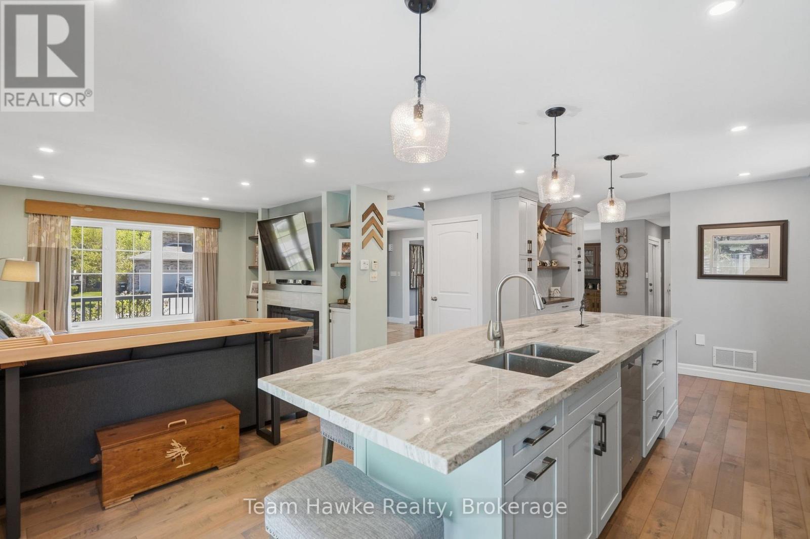3 SHEPPARD DRIVE - 11